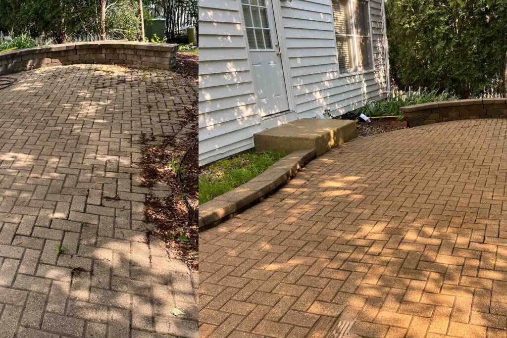 house siding cleaning Hinsdale Naperville IL remove algae buildup