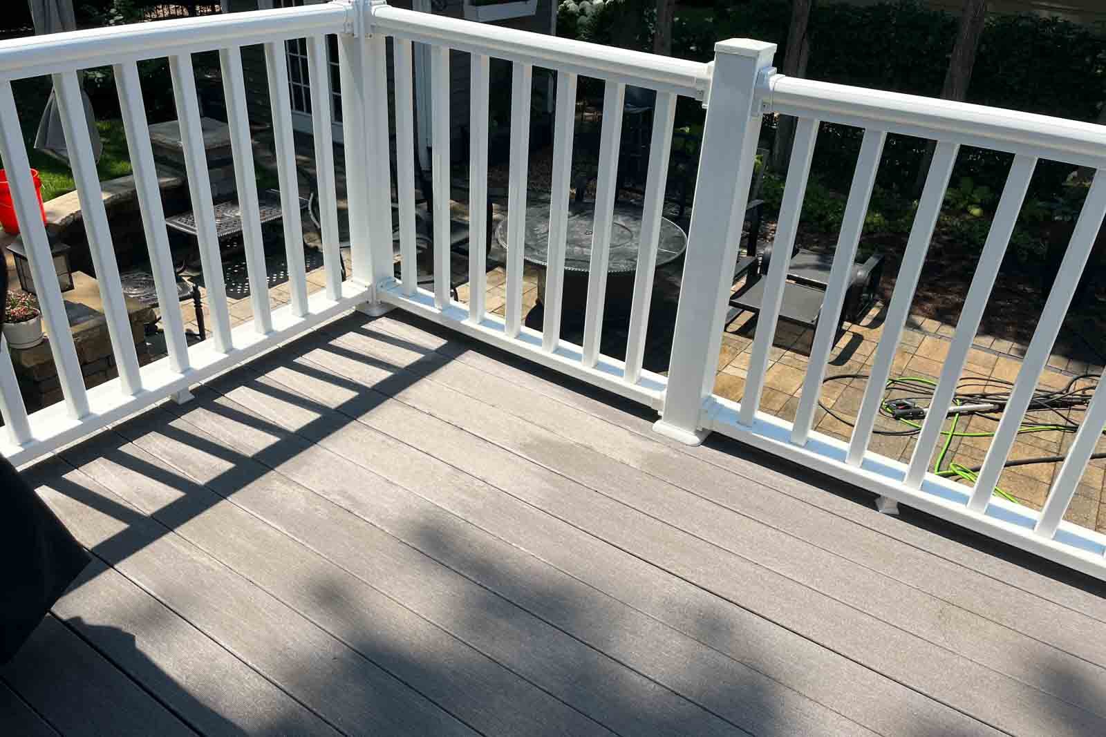 deck cleaning Naperville Aurora IL pressure washing outdoor wood