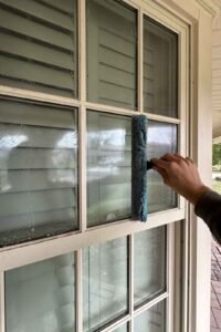 window detailing Wheaton Glen Ellyn IL cleaning glass frames edges